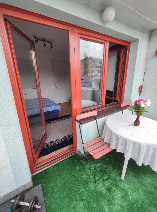 Cozy Room With A Balcony Sarajevo Luaran gambar