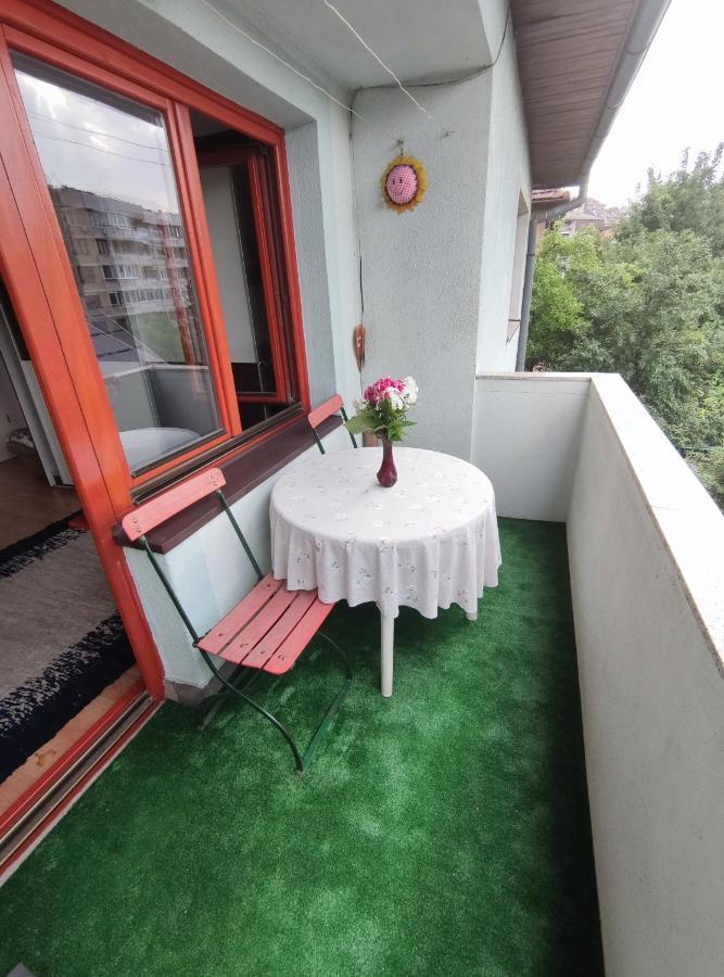 Cozy Room With A Balcony Sarajevo Luaran gambar